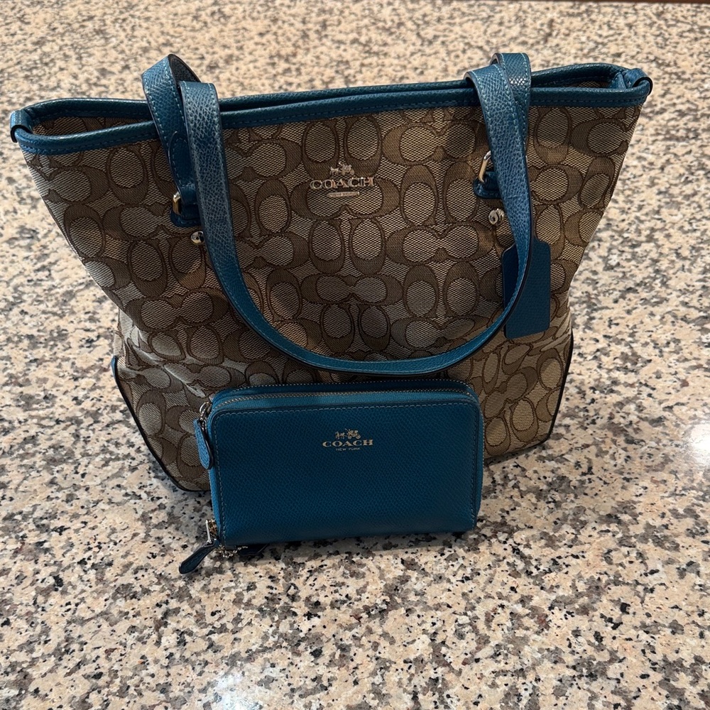 Coach Brown and Blue Signature Tote with matching wallet